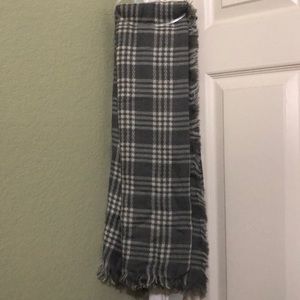 Capelli Of New York Blanket Scarf